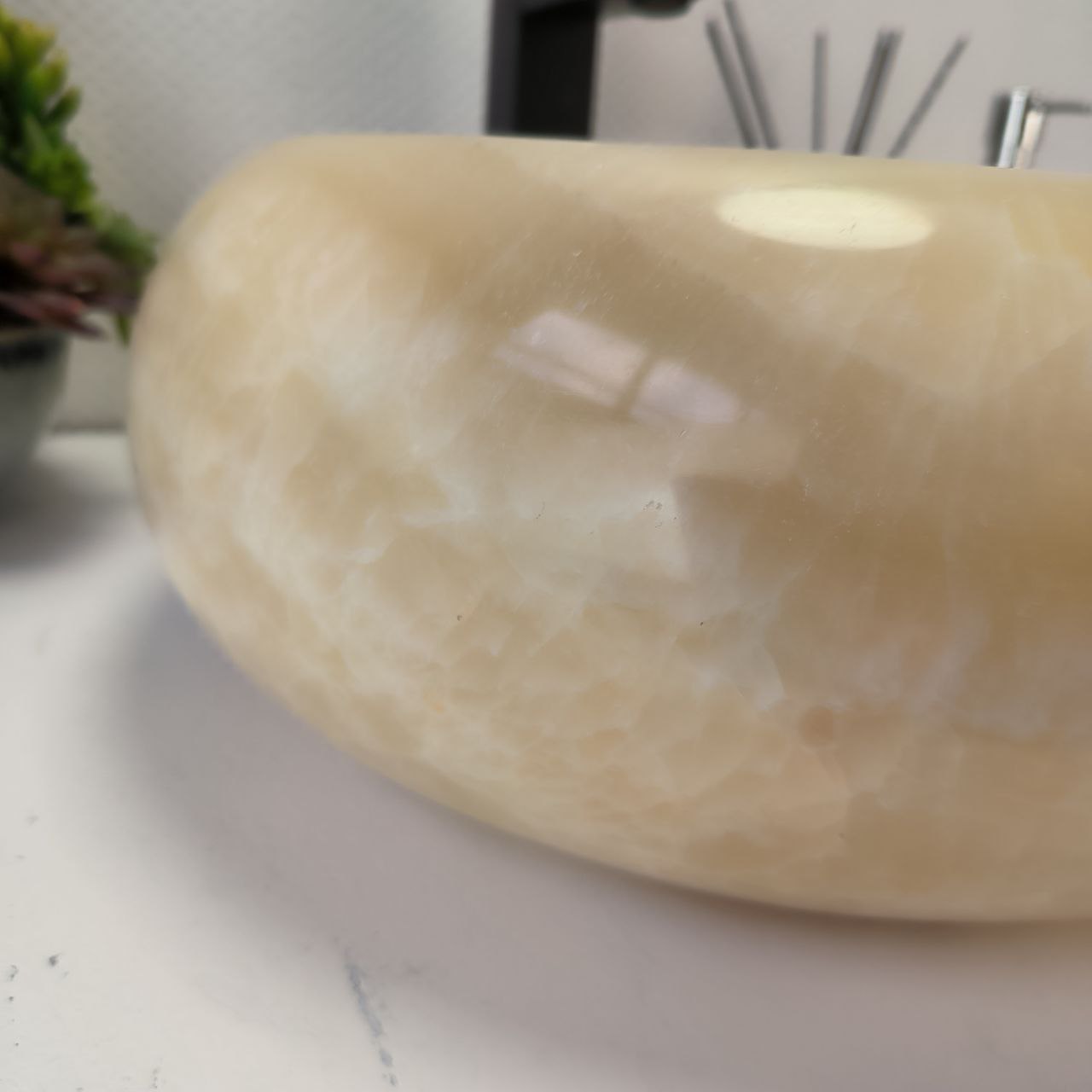 qq032hbmiaf08r9getmugeby1h8apohn