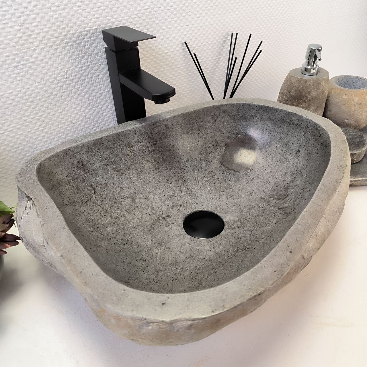 xr5p5n8uwkiy8bw0gabjhfh837gvj2rs