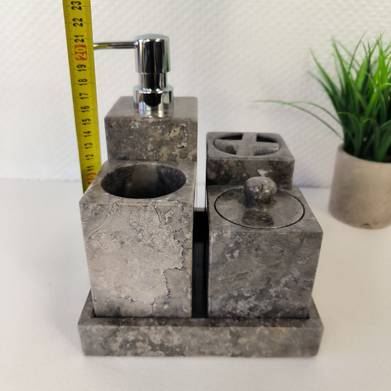 photo_2024-04-24_12-14-45