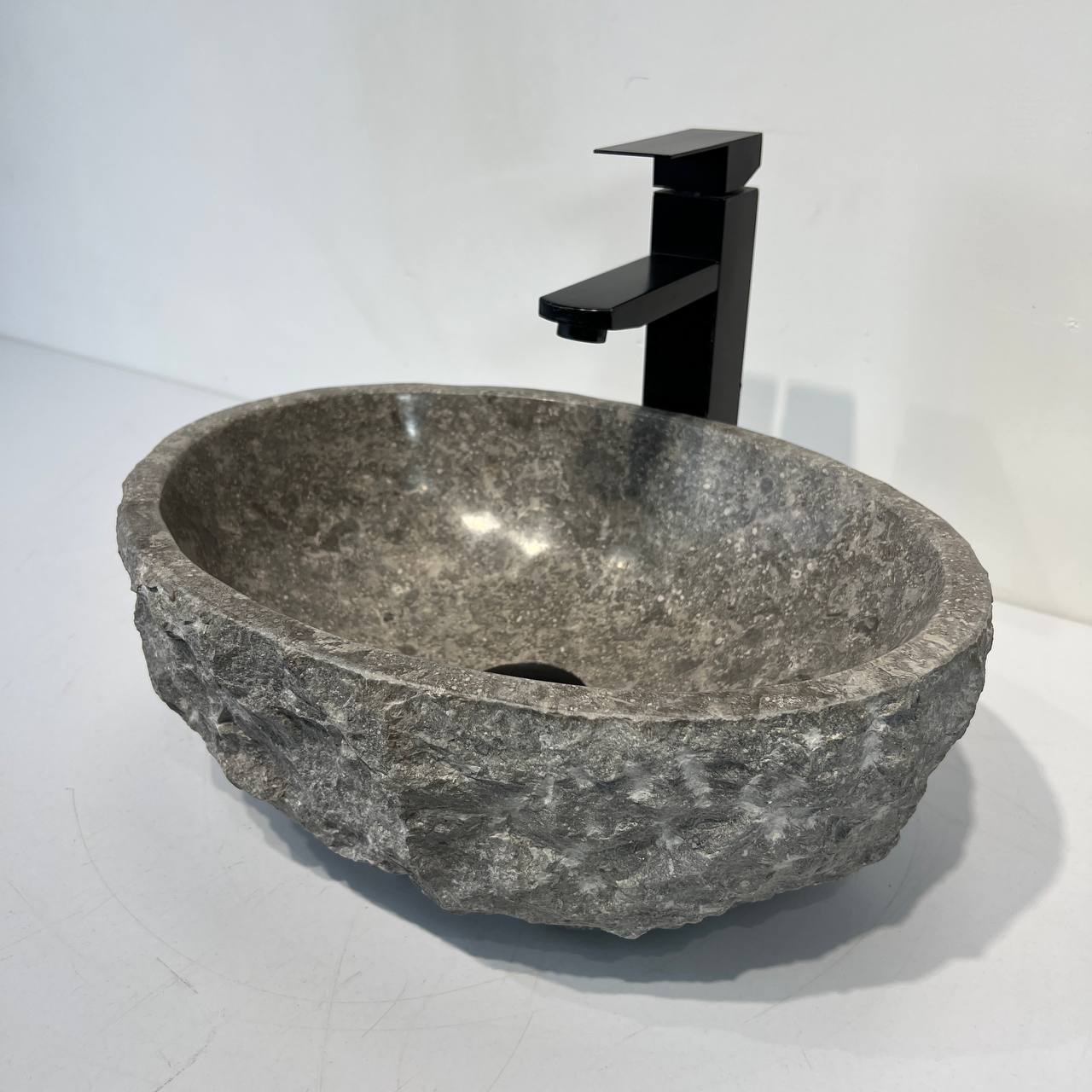 Раковина из мрамора Erozy Grey EM-67041 40*30*15 из натурального камня