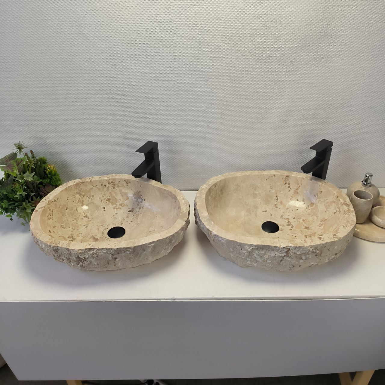 Раковина из мрамора ПАРА! Erozy Cream EM-62657 56*46*15 из натурального камня
