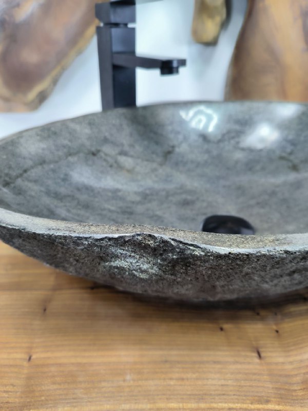 24e27c87-1560-4de4-a96d-9b8edf18ec08