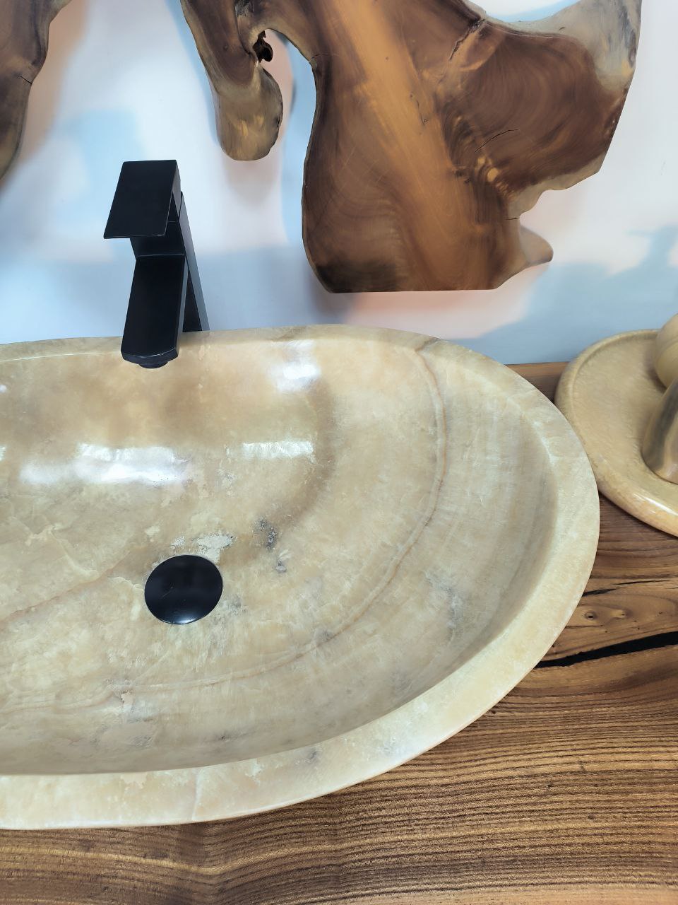 8ec2a9eb-e8ab-492b-9861-ae85c5de567d