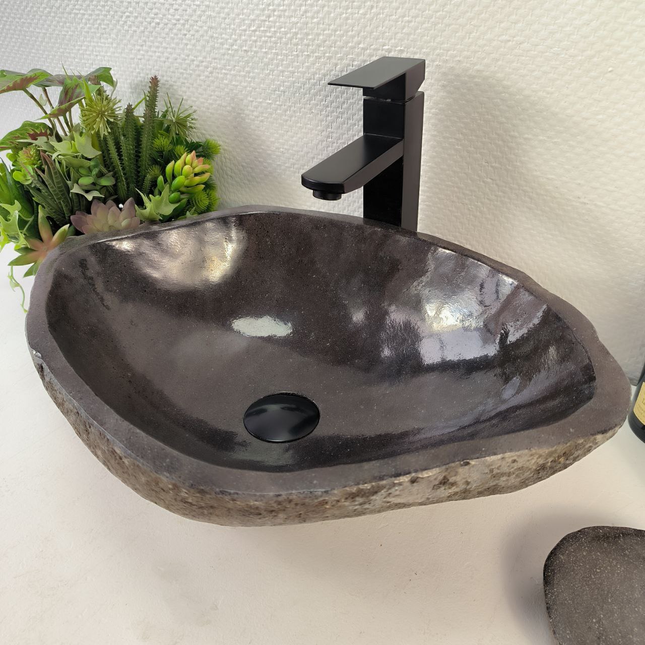 jknc70n6vact6ez4182qy7h7qrv2v9dc