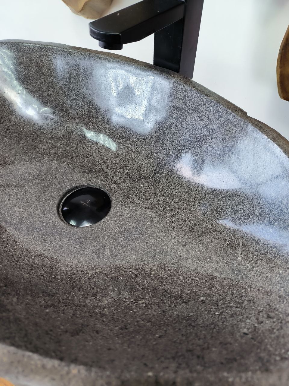 5b8fa769-2e6d-4f2f-ac9f-4ade4397d0eb