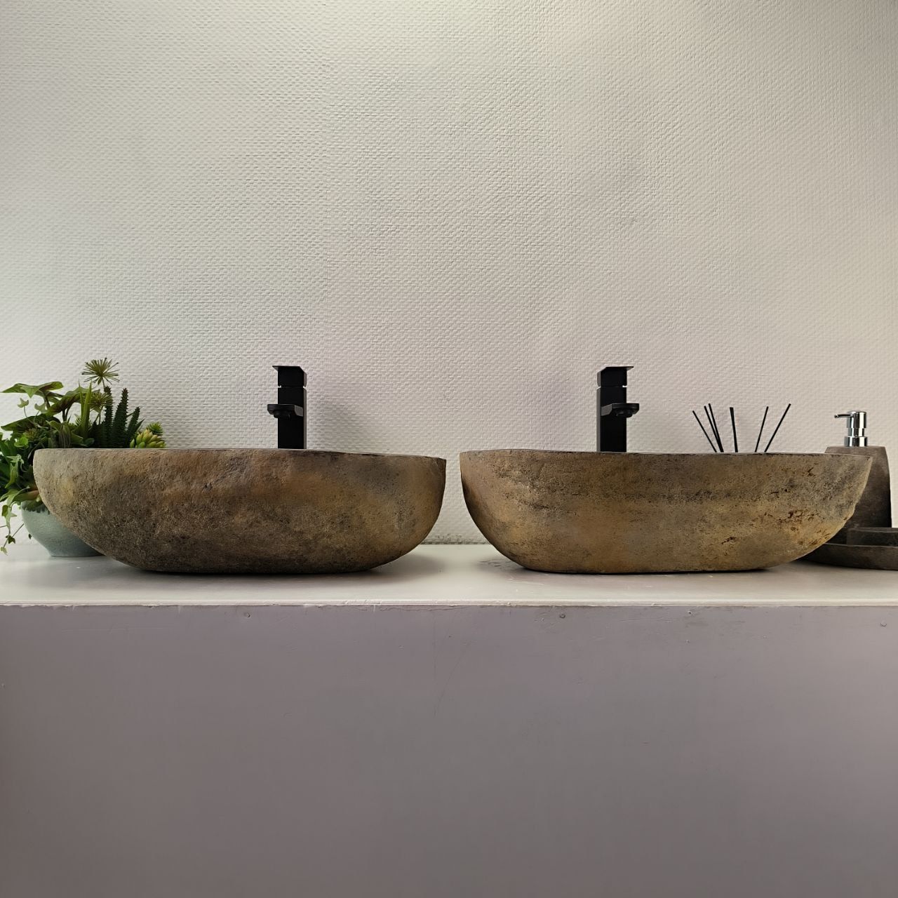 Раковина из речного камня ПАРА! RS-63835 52*43*15 2шт 0127
