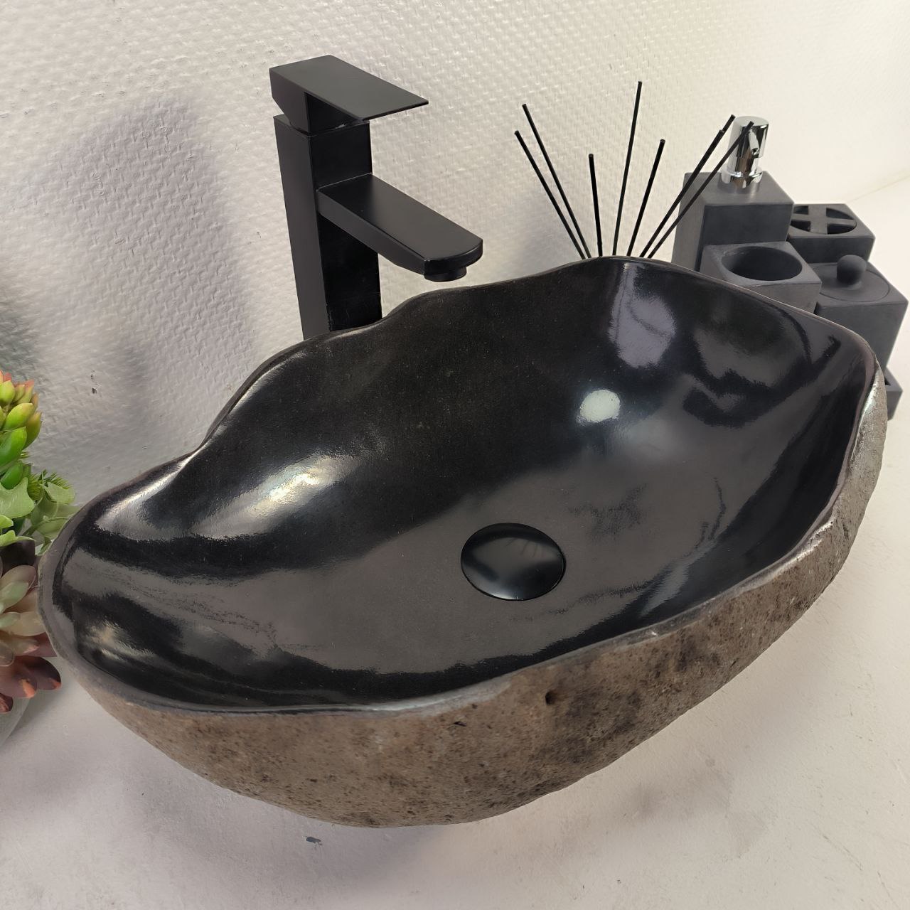 iwnny822uvdle4vbvdawp9pqseoer793