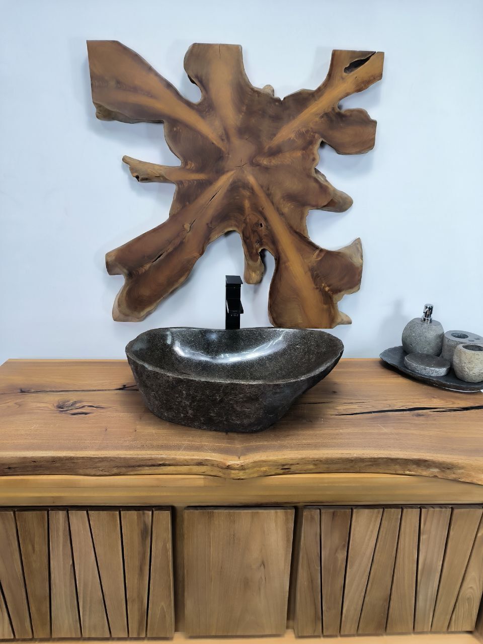 Раковина из речного камня RS-66389 56х38х15 из натурального камня
