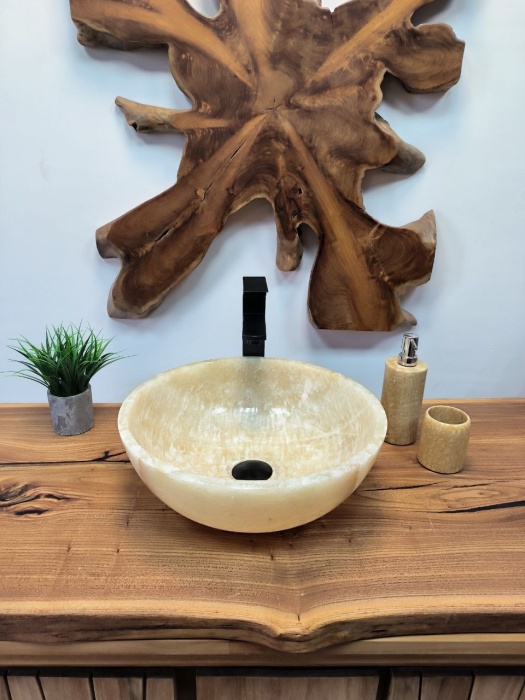 photo_2025-05-14_18-08-32