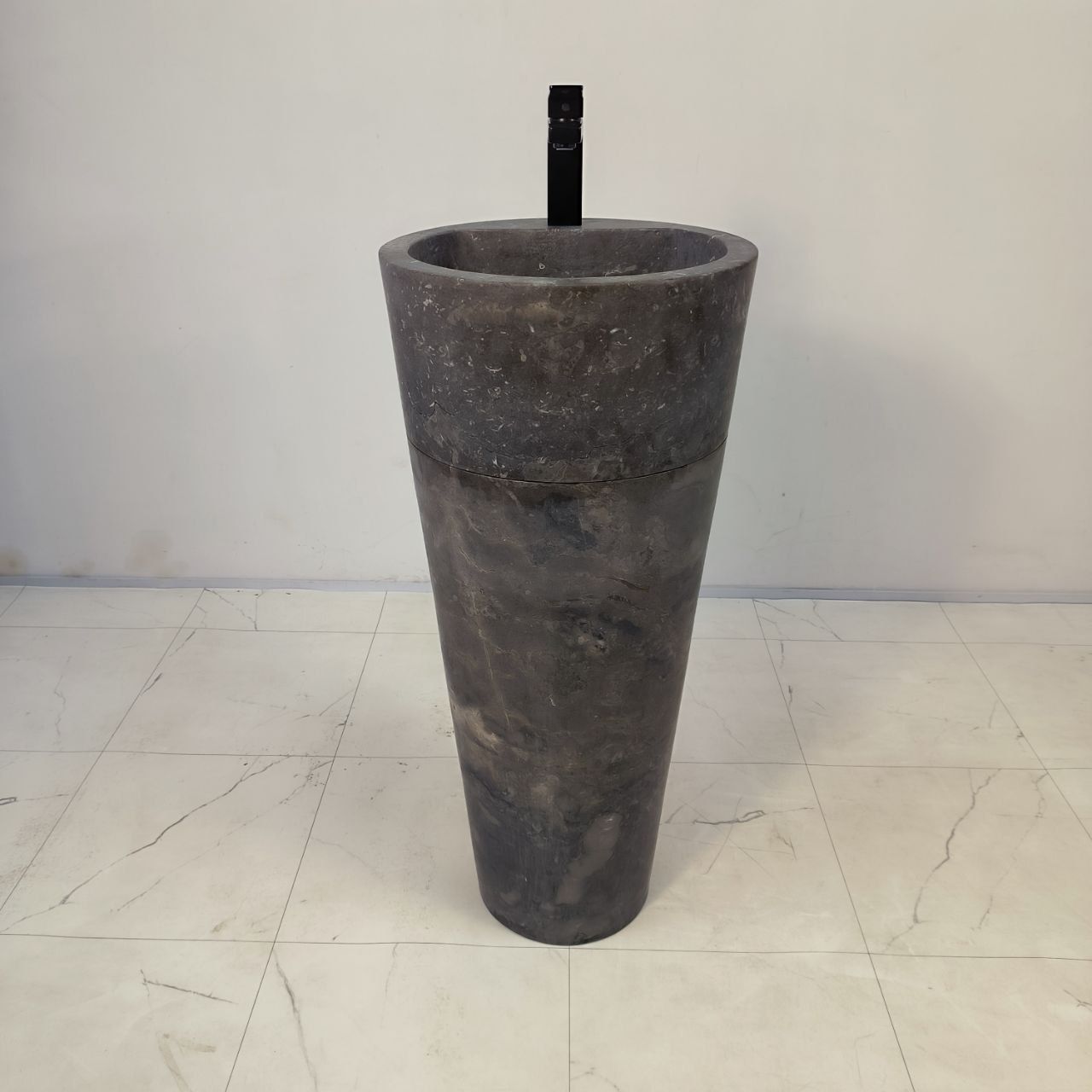 Раковина напольная из мрамора Black MN-66120 (40*40*90)