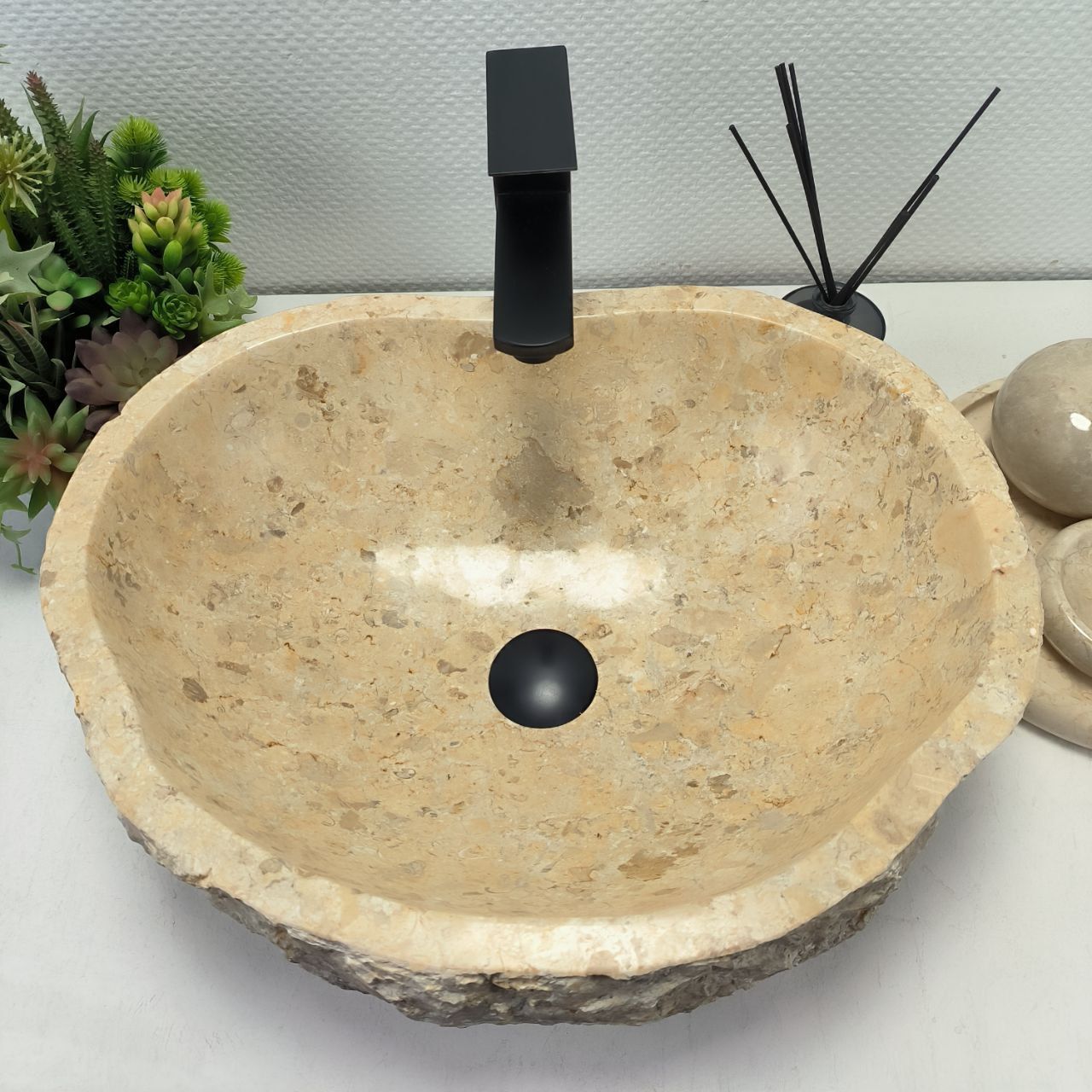 Раковина из мрамора Erozy Cream EM-62688 50*41*16 из натурального камня