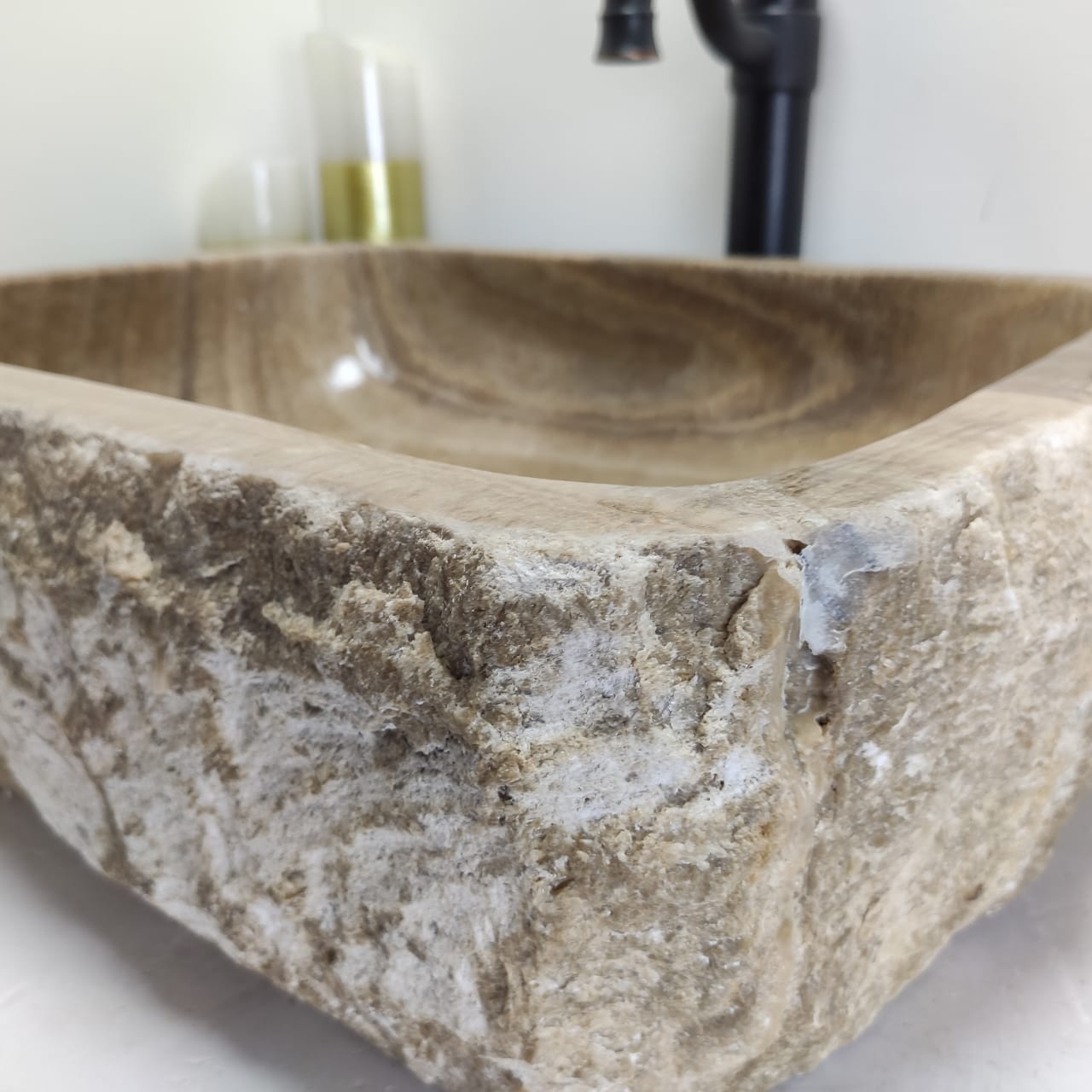 jjib6i185jfzbmz1pjh9yx2a0s49kbib