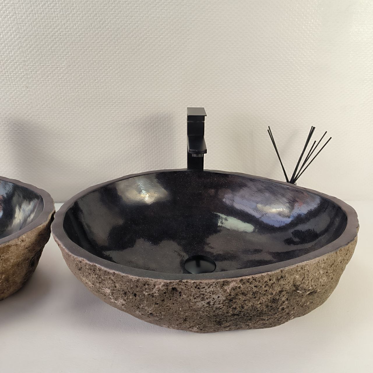 dkkbwkpv14jf27eurl2v588iu2fj13wn