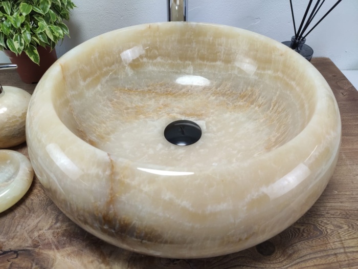 k0s2zntme1r9gxmsjcbrw3j1dvd9zuhd