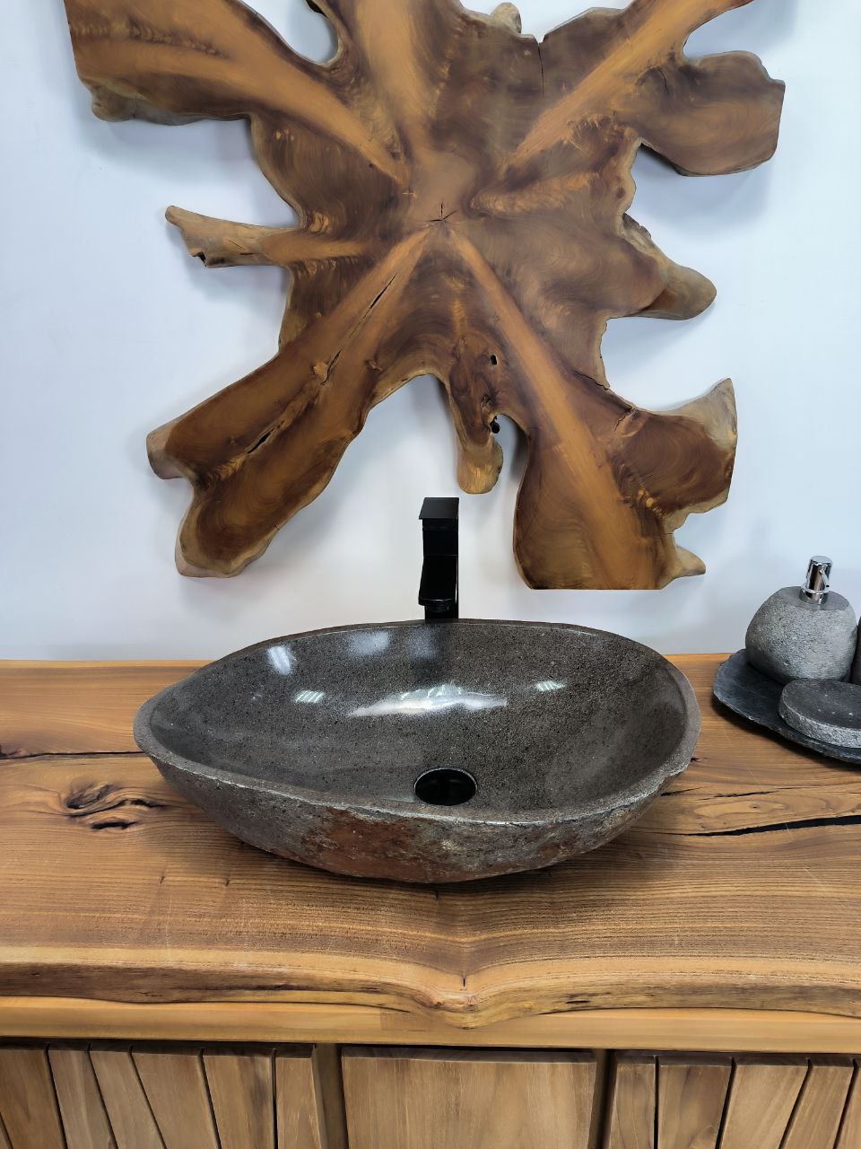 4f700284-1bd8-4c87-866f-ec7657a9cc6e