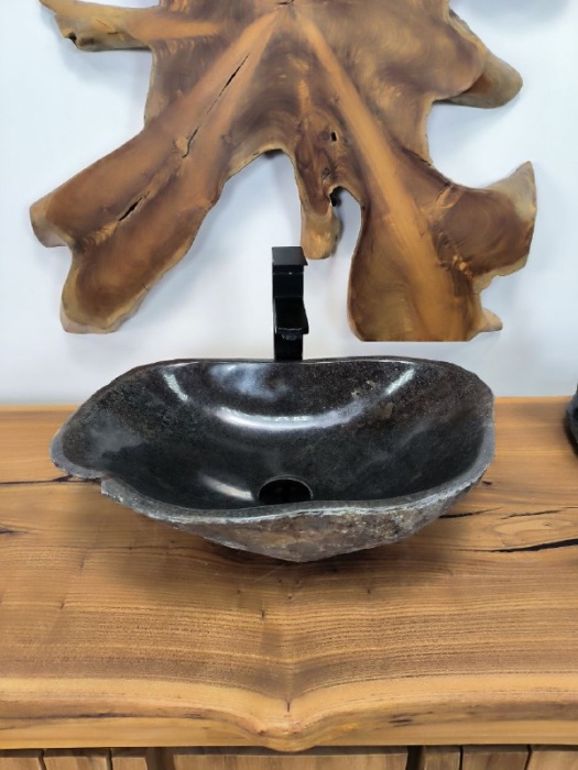 1dc96cc3-a227-4359-ba4b-60a728dff5f3