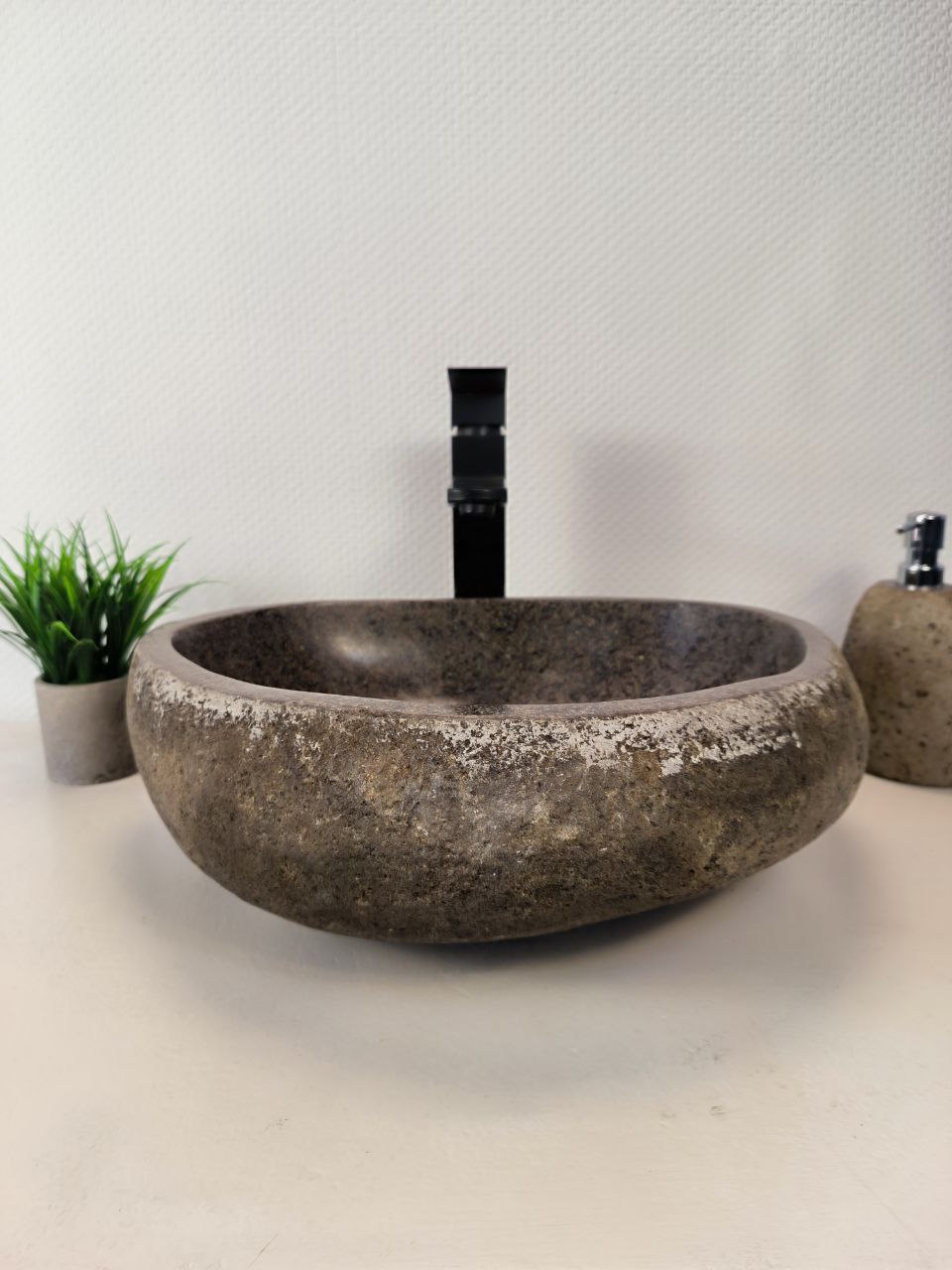 photo_2025-05-28_16-43-38