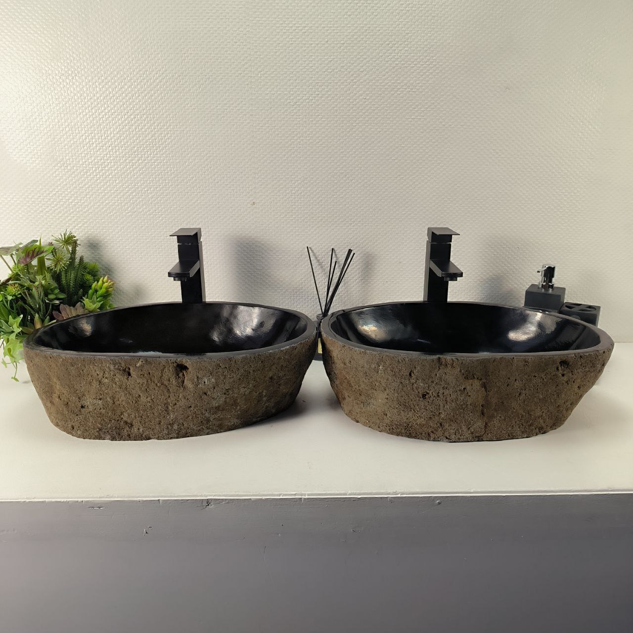 7wgty2eumj4hq8jhfwm9efincy42n1b0