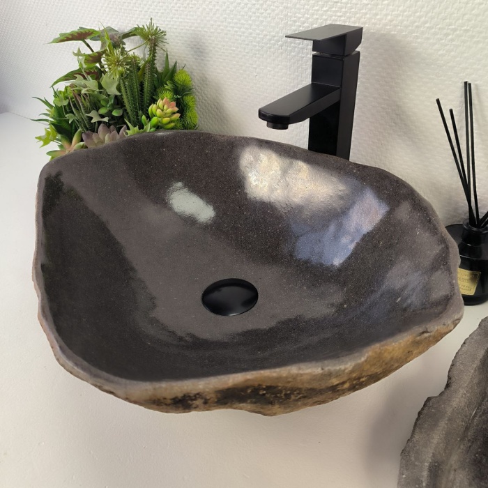 f7w4nvrgkibu6ln984pq5rniy3znxkye