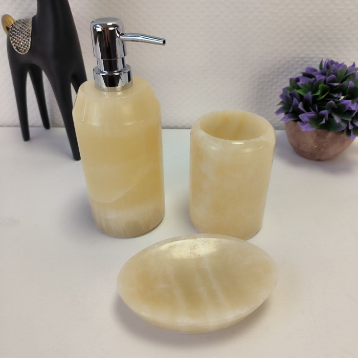 p8r3bov0n15zwb9me401uu5b70xg3cqf