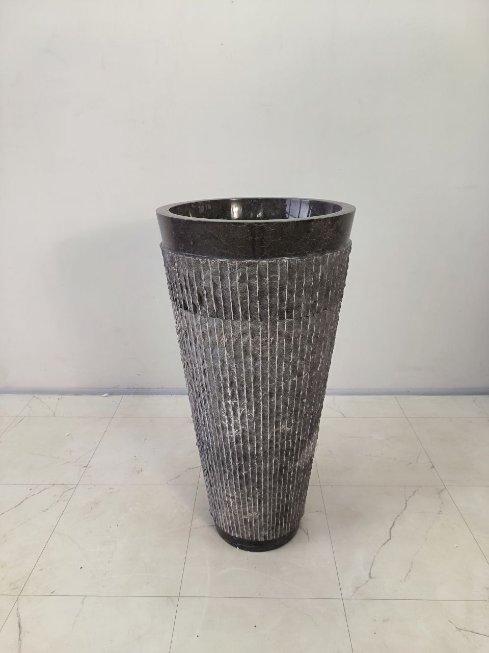 Раковина напольная из мрамора Pedestal Grey Marmo MN-65930 45х45х90 из натурального камня