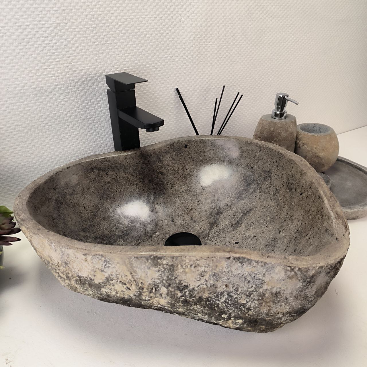 zo18yvv6tidqs67qt877hxxllr6dwi9u