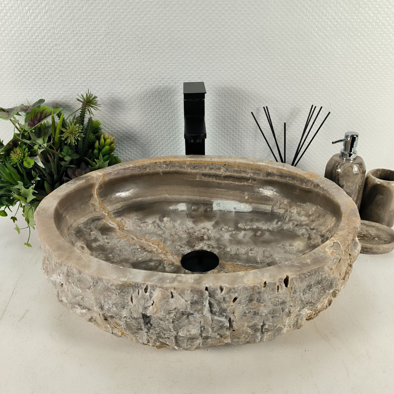 p8oqcxtqf62xp92ombe0z8u9j2gh3mwh