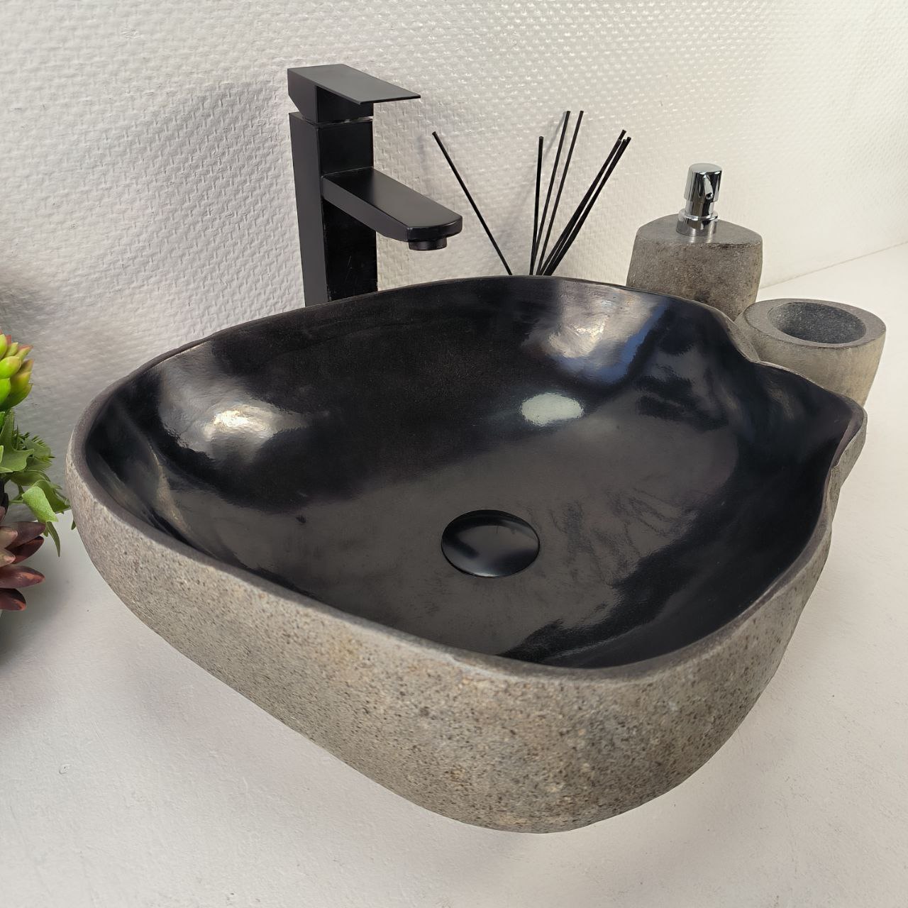 photo_2024-05-03_17-57-29 (2)