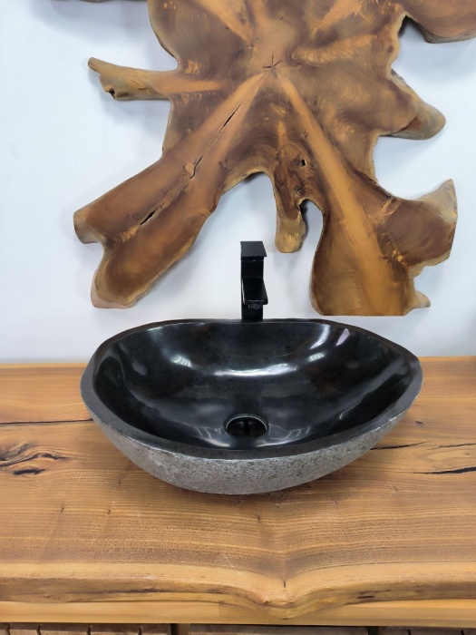 c2a2834a-637c-49eb-b2cd-70a9e9c4d15d