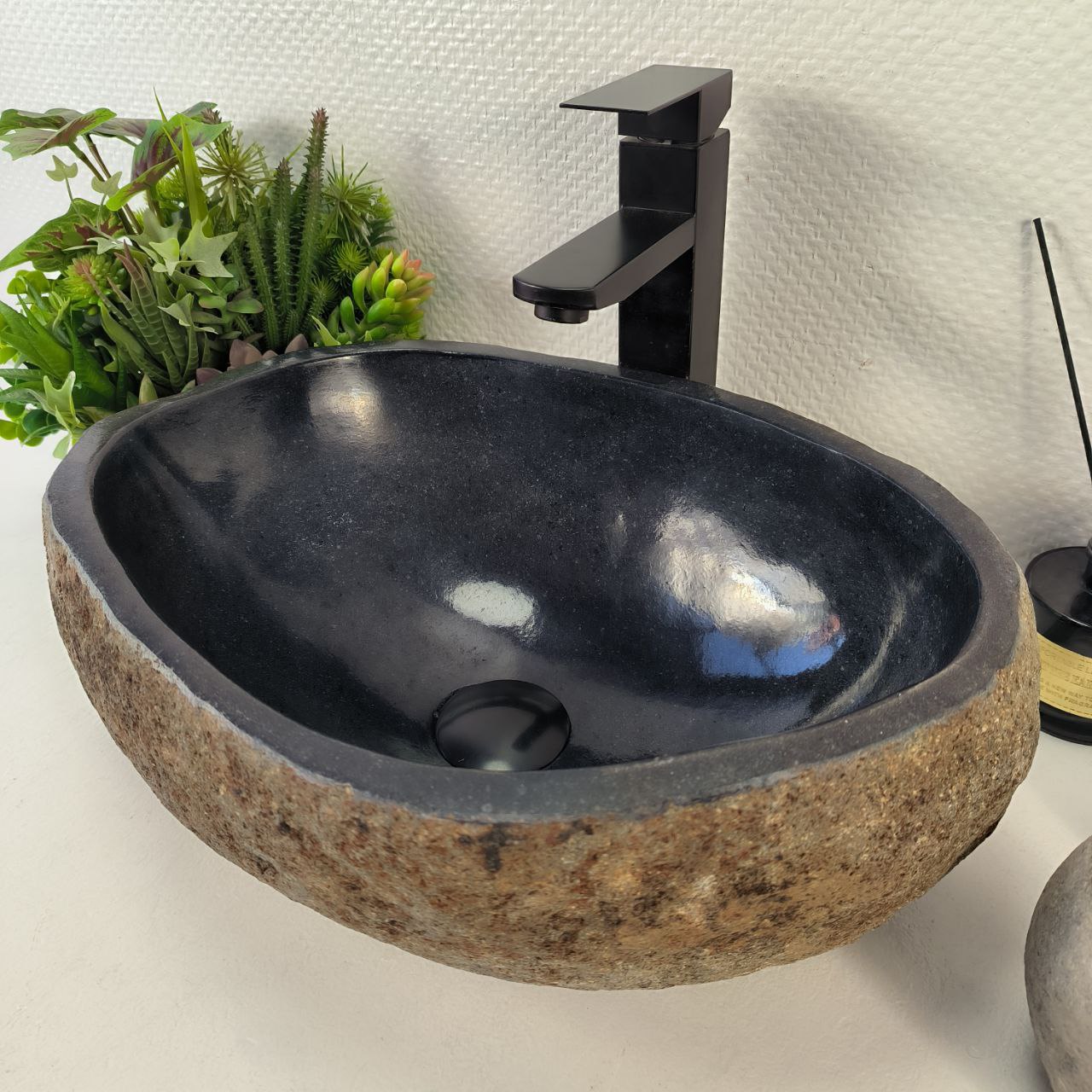 photo_2024-05-03_16-17-35