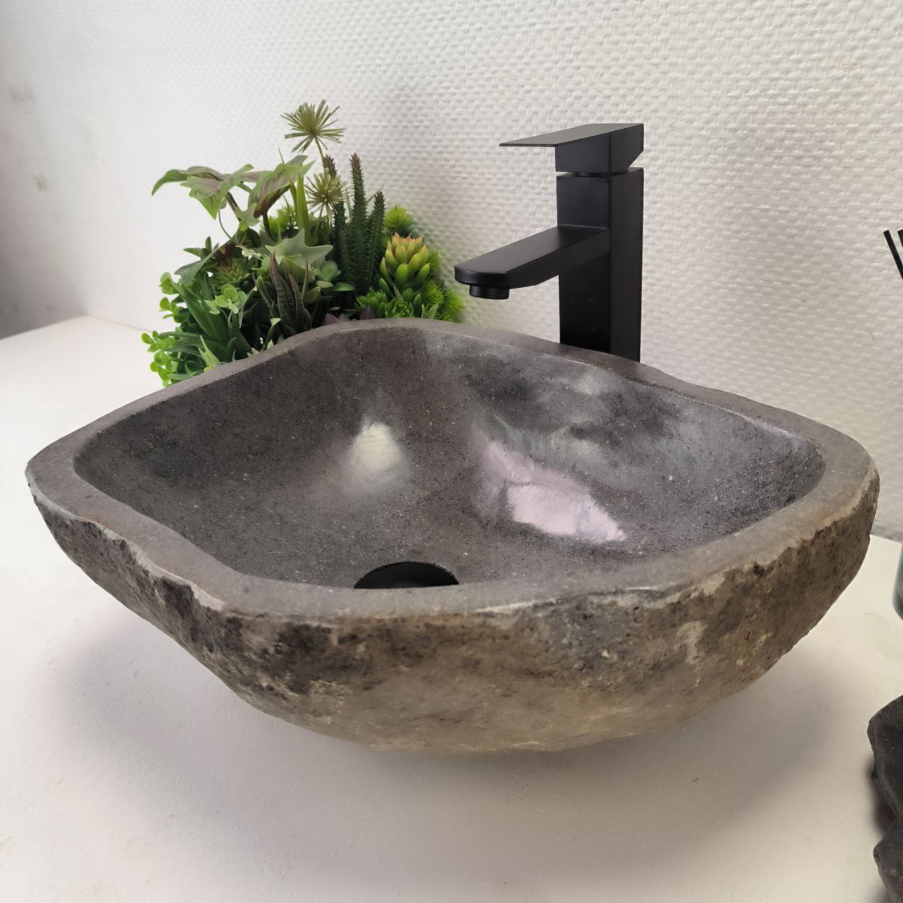 d20z7ai6zd1vtkx6fhymhz6fve9t93s9