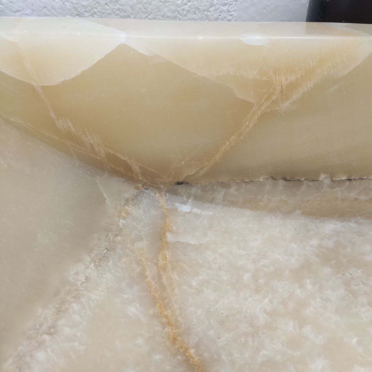 7lgg0qdci3vewi888u9o84688dpx85yx