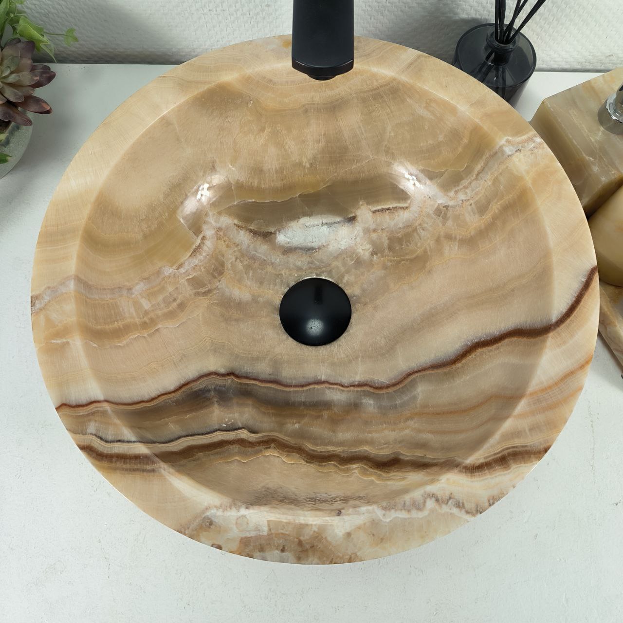 w9onh3w4euvlt7u0uqb6ynzslxl9zuwt