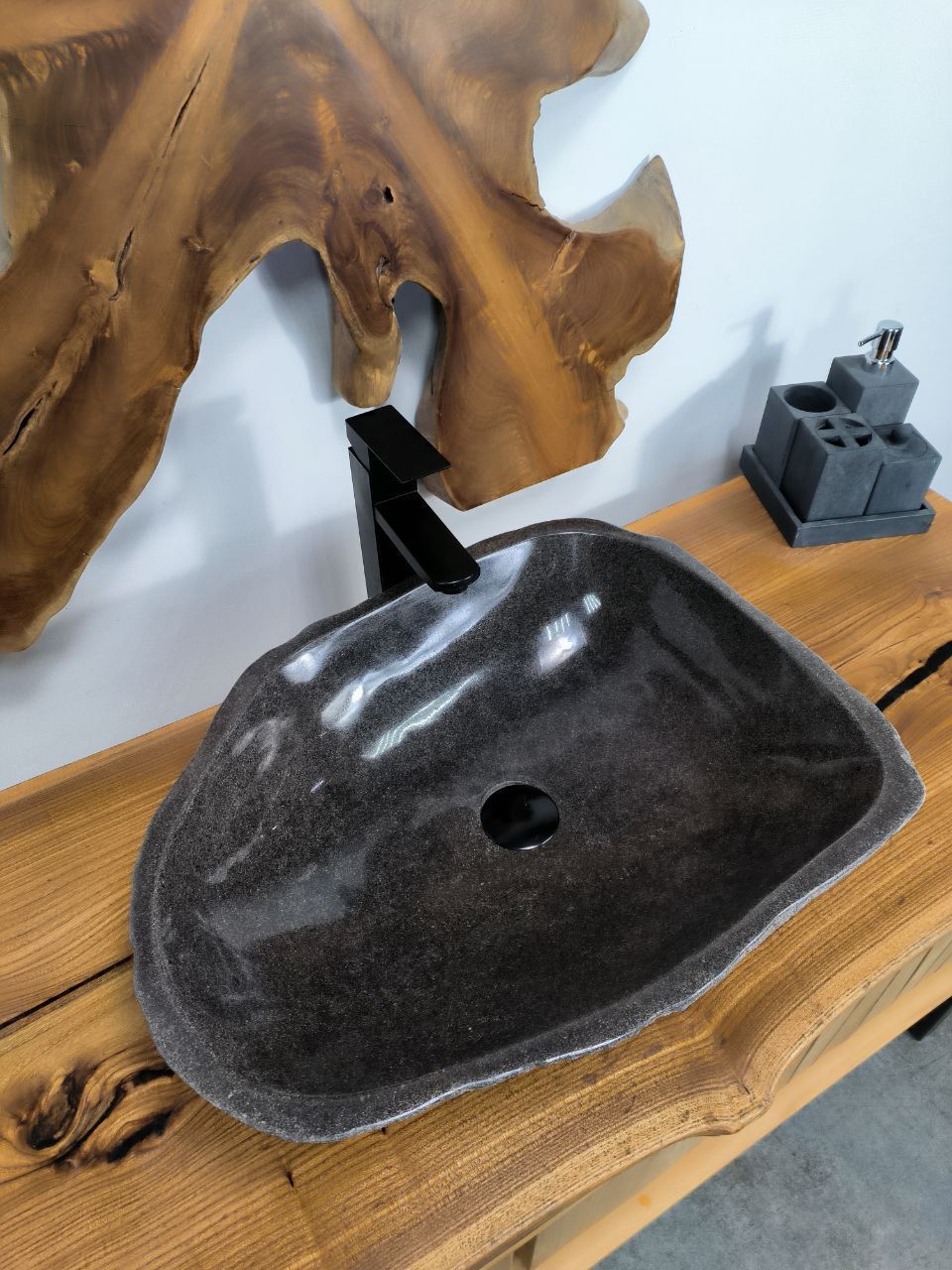 Раковина из речного камня RS-66705 55х42х15 из натурального камня