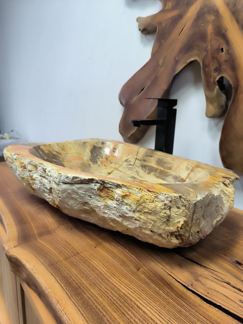 62002729-eb21-4d4c-9a9c-2213cf67c5da