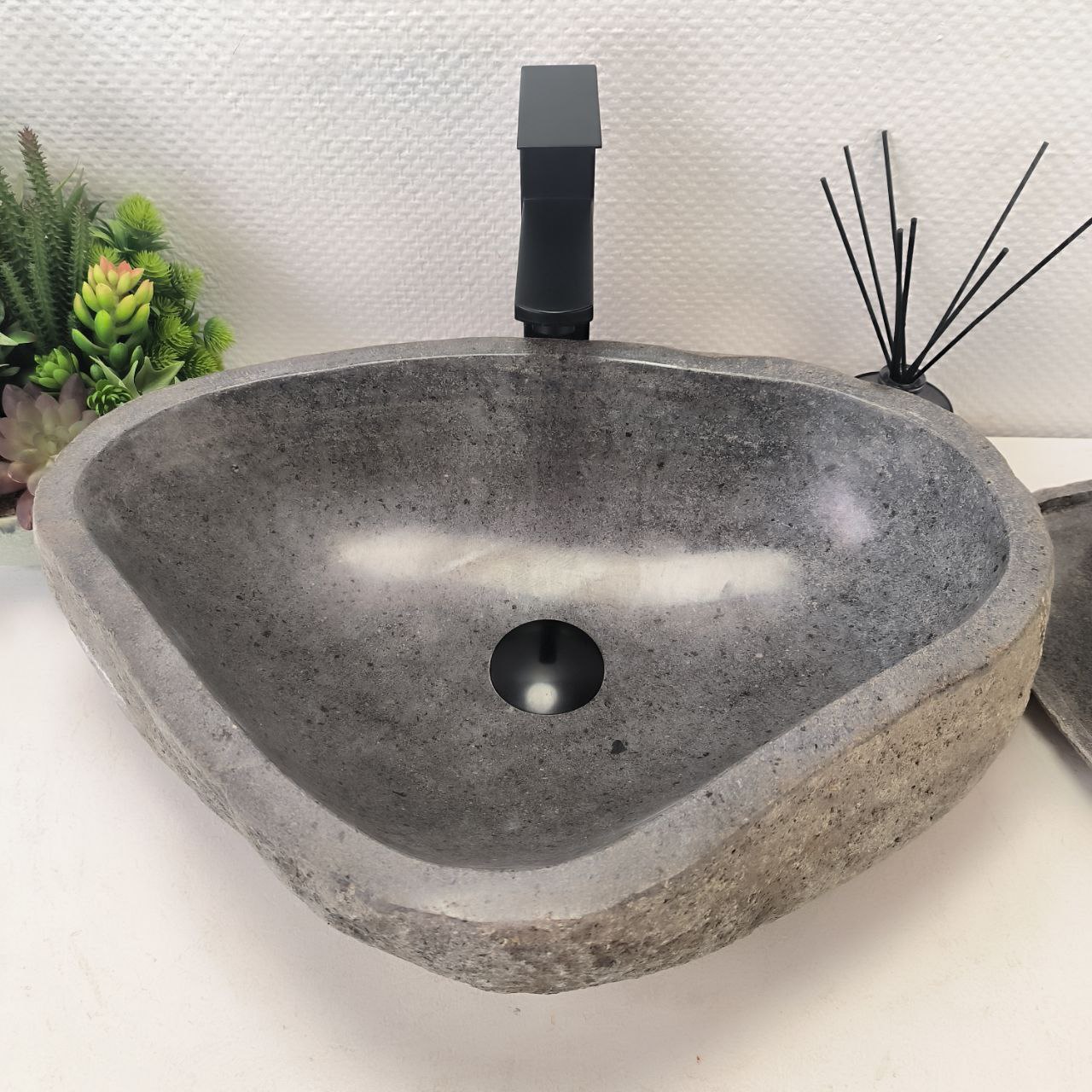 frgzdn1wgxda8aui9hkihmf7l4qzbaog