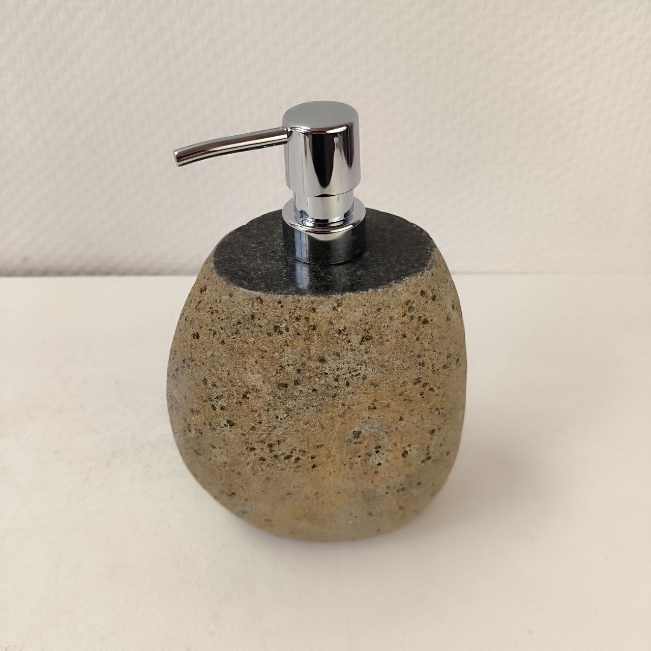 qi4q7o4o3t6uj1vwv2ttu83srmf6232o