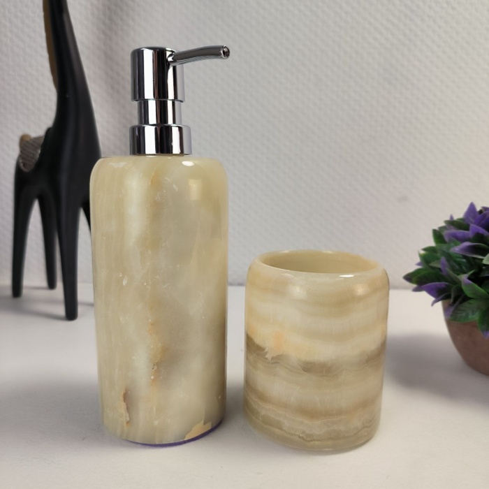 q57q5s9oc570noof1o2h5dihrakz545g