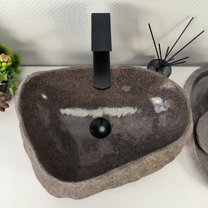 w3puc9qmy66b31cpsq2aioil4e15ne6v