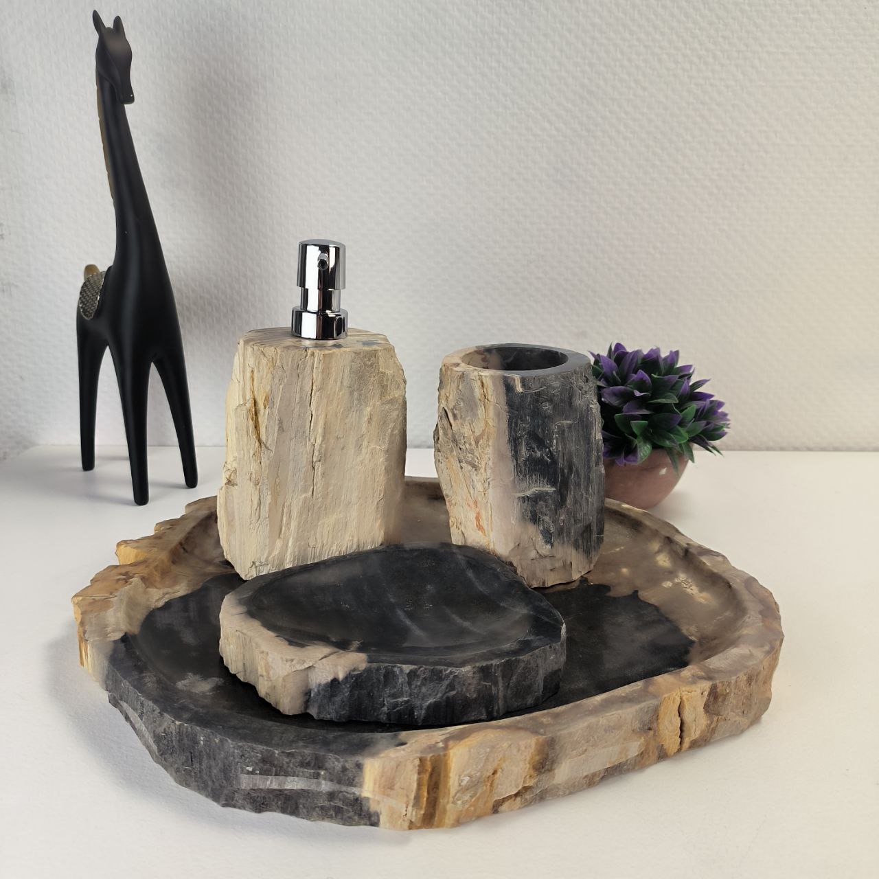 v4m244ksu7d29tx6okvl8y8j3l13y25a