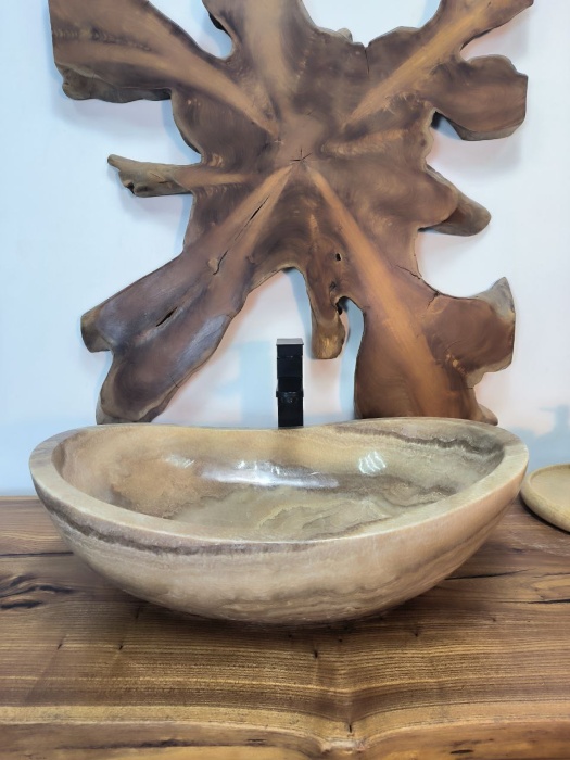 091ba32b-003b-4052-81c8-865a6e6edd37