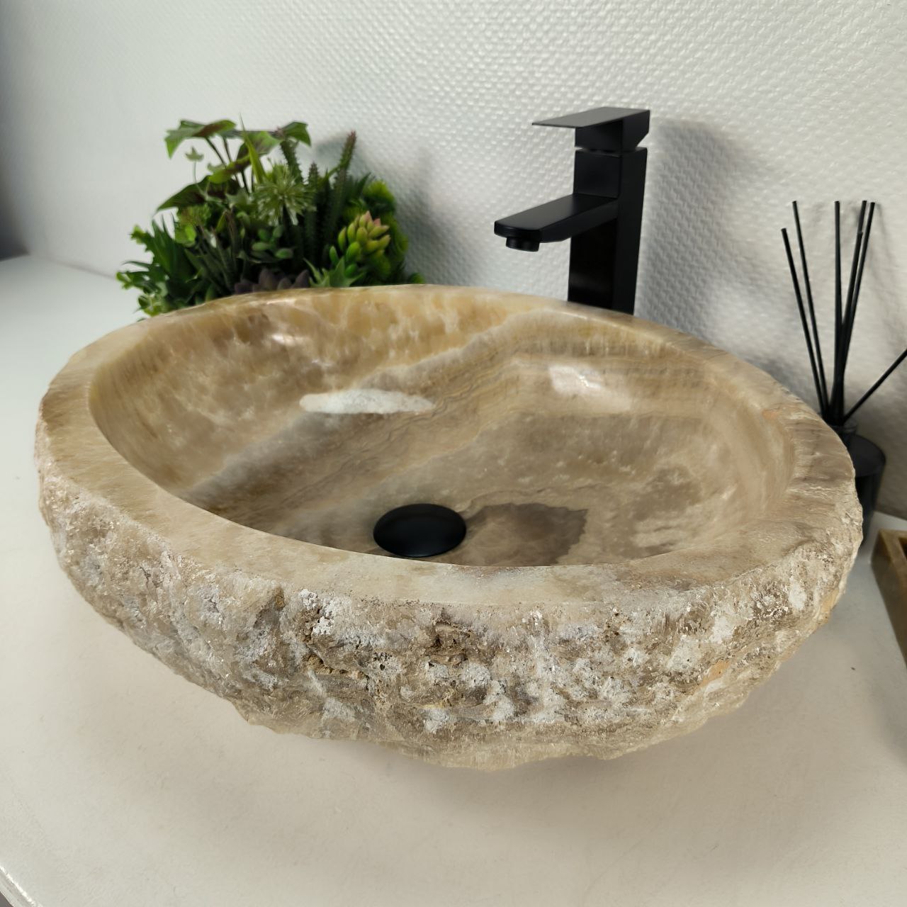 4l6vidmtr10ue3m0z3i4tw3suityw1om