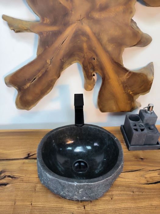 e504e31b-454e-4f8a-adf9-d0c04af74564