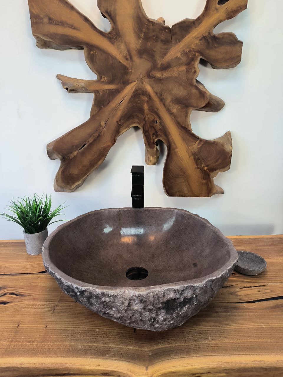 photo_2025-05-16_09-54-16