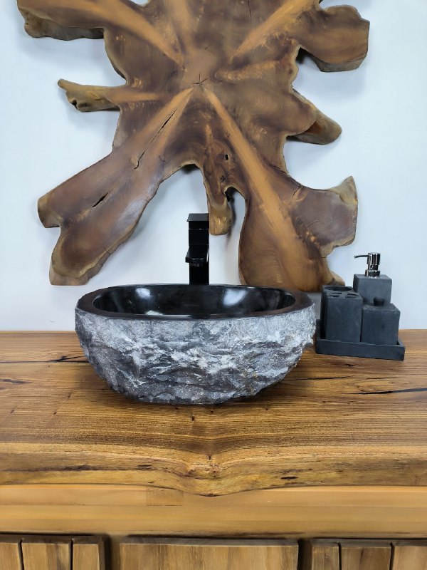 00beac50-edf5-4c85-926a-fcaf7af1834f