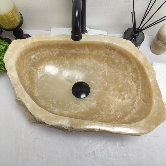 1e18c52f82af21c00cd21d5d24ce9a3c