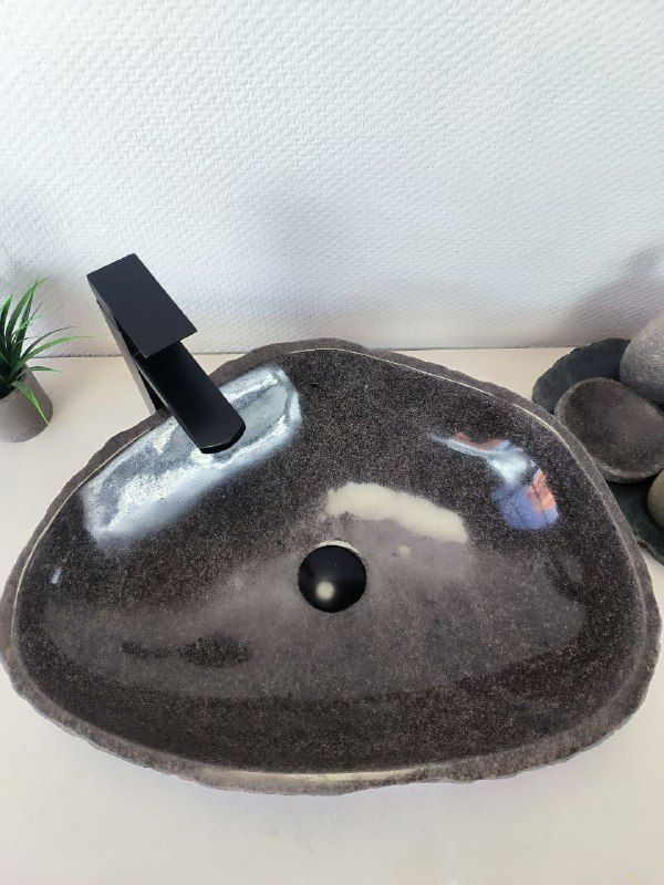 Раковина из речного камня RS-66192 53х40х15 из натурального камня