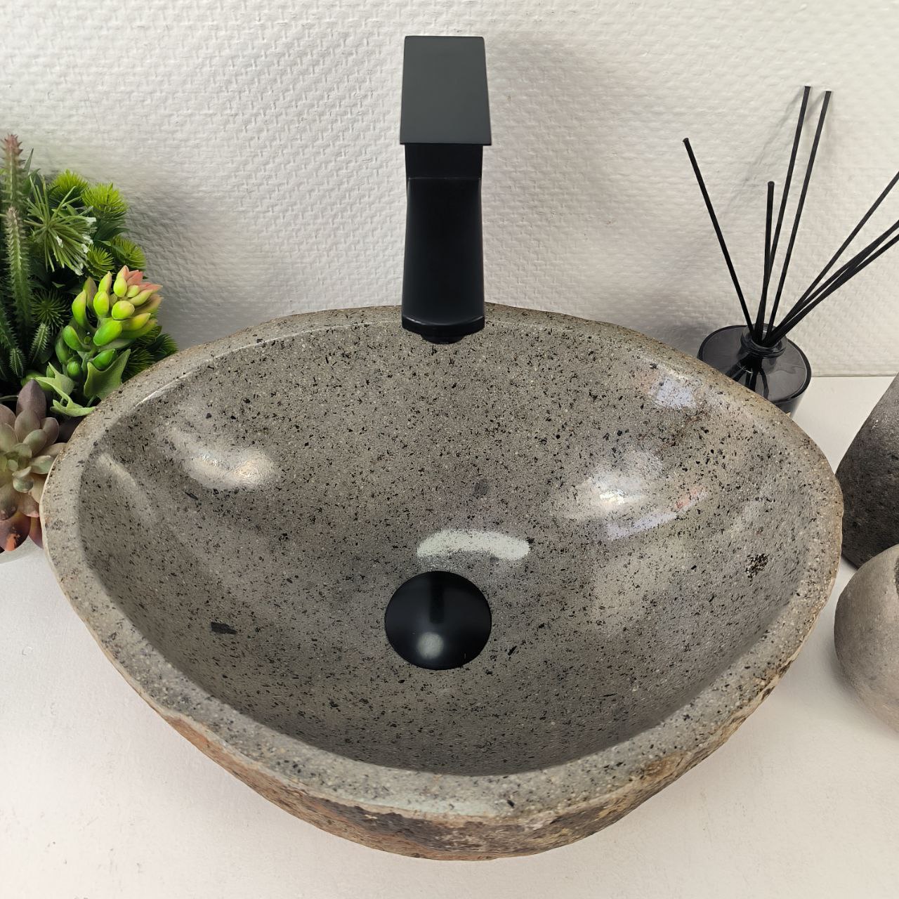 photo_2024-05-04_10-10-52