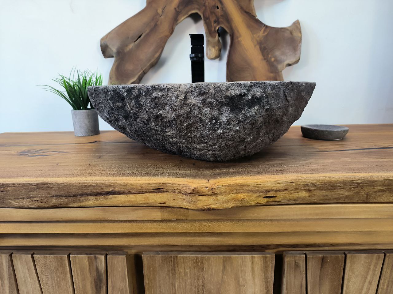 photo_2025-05-16_09-54-20