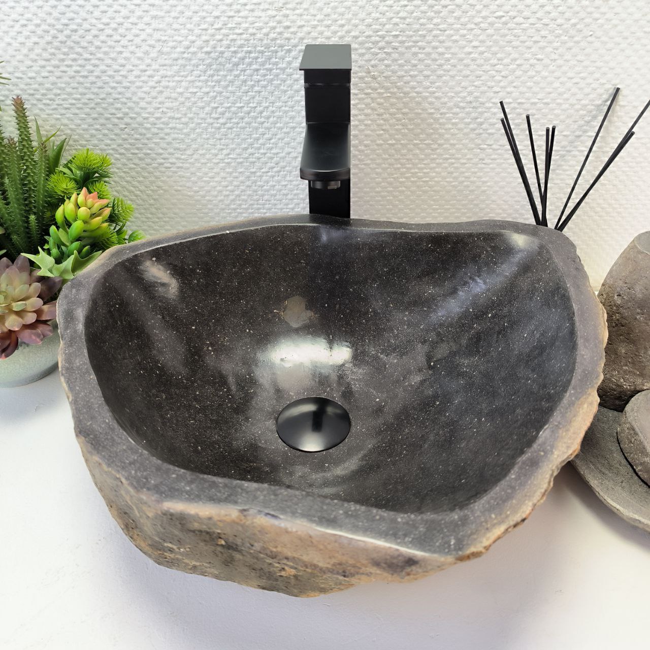 74tbcgidsfmmjtk8f36js2z7rvupnb7q